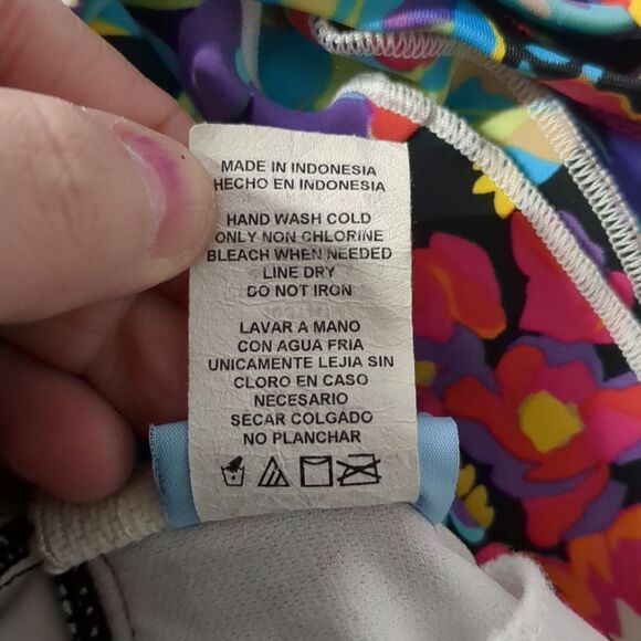 Ocean Avenue Tankini Swim Top Womens Size Medium *fits small* - Picture 9 of 9